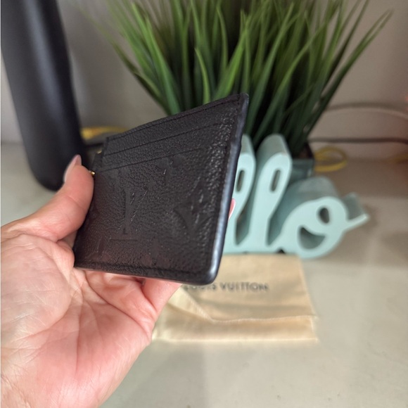 Louis Vuitton charm card holder - Picture 8 of 12